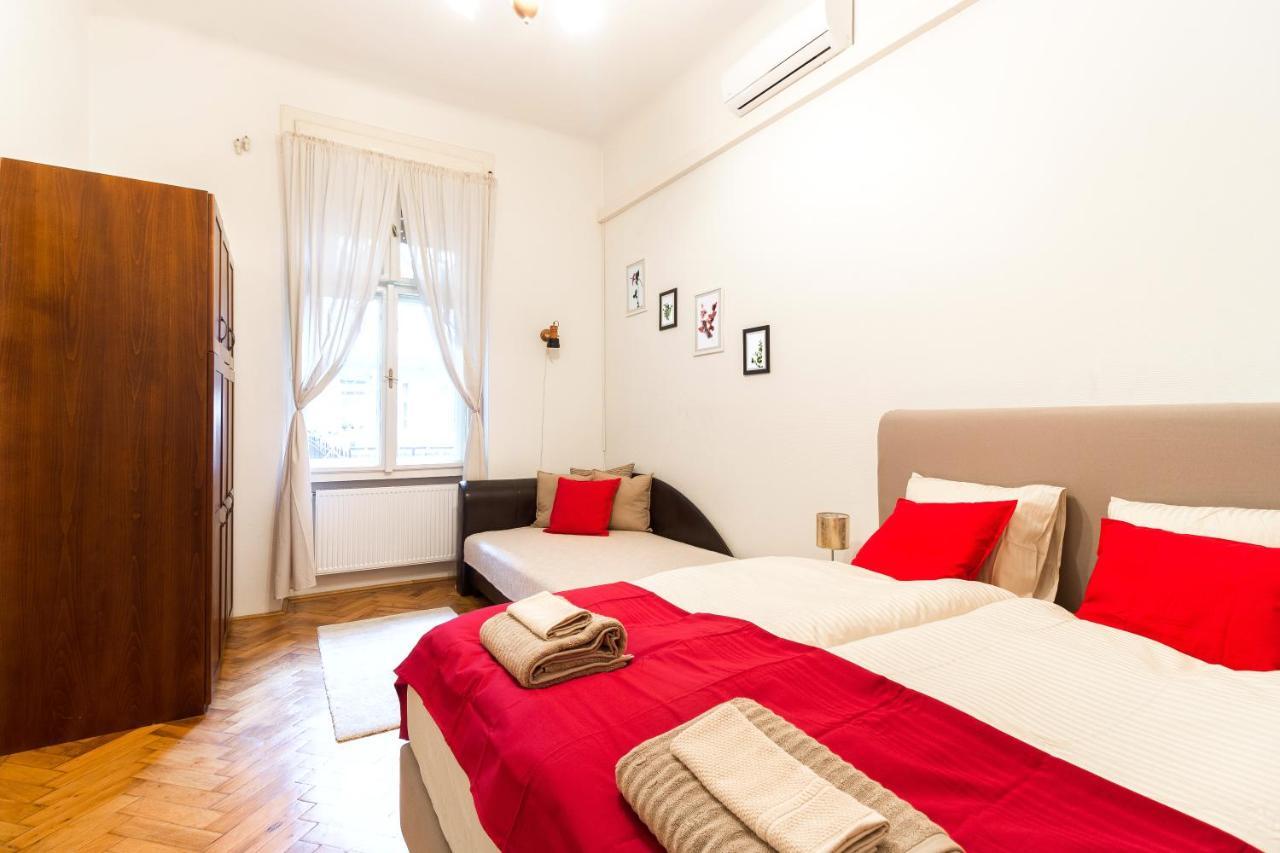 Beautiful Spacious Three-Room Suite Close To Buda Castle Budapest Exterior photo